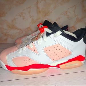 Air Jordan 6 Retro Low (GS) White/Atmosphere-Infrared 768878-102 size 7y